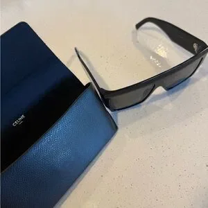 Celine | Accessories | Celine Elegant Black Sunglasses With  display picture 2
